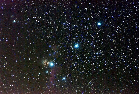 1024px-Orion-belt_wikimedia_myyorgda.jpg